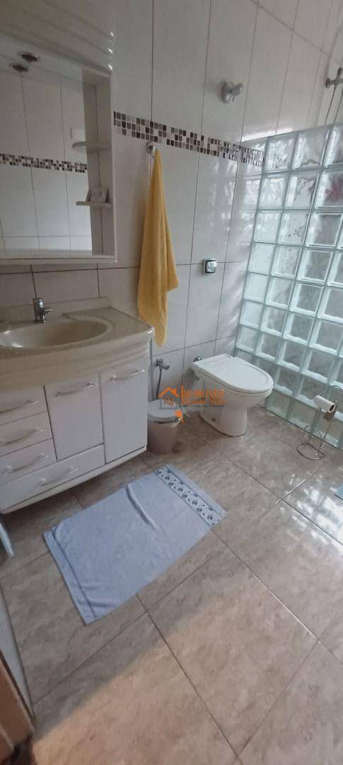 Sobrado à venda com 2 quartos, 180m² - Foto 18