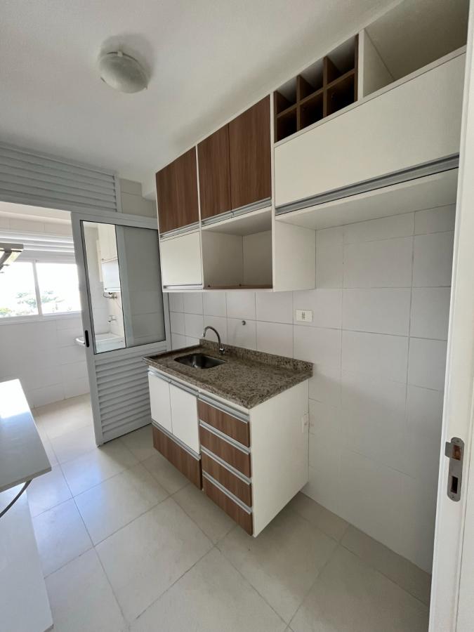 Apartamento para alugar com 2 quartos, 60m² - Foto 15