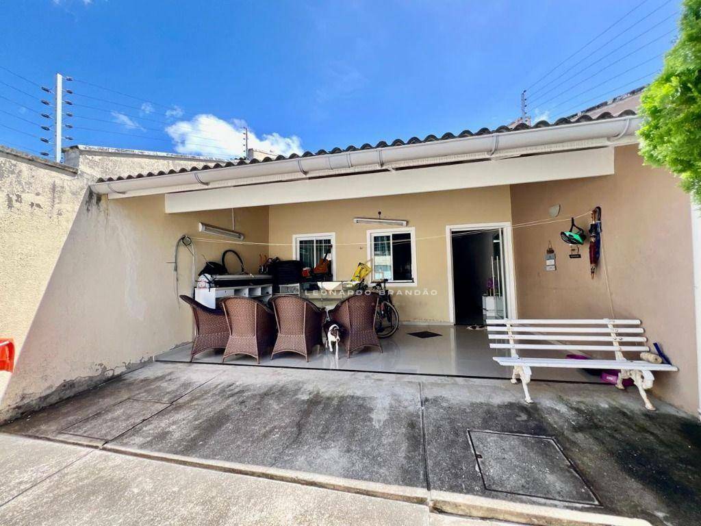 Casa à venda com 3 quartos, 130m² - Foto 23