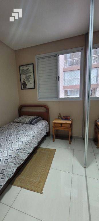 Apartamento à venda com 2 quartos, 62m² - Foto 26