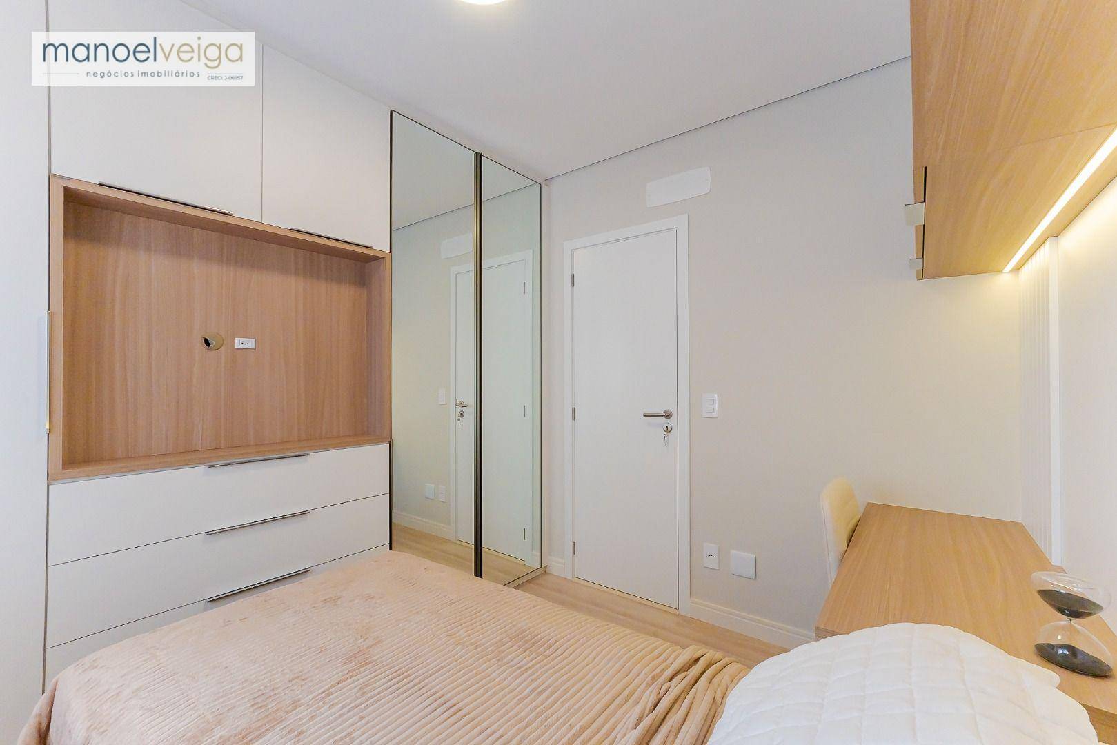 Apartamento à venda com 2 quartos, 80m² - Foto 32