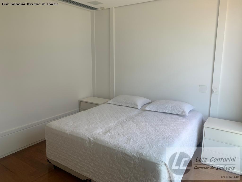 Apartamento à venda com 3 quartos, 5000m² - Foto 27