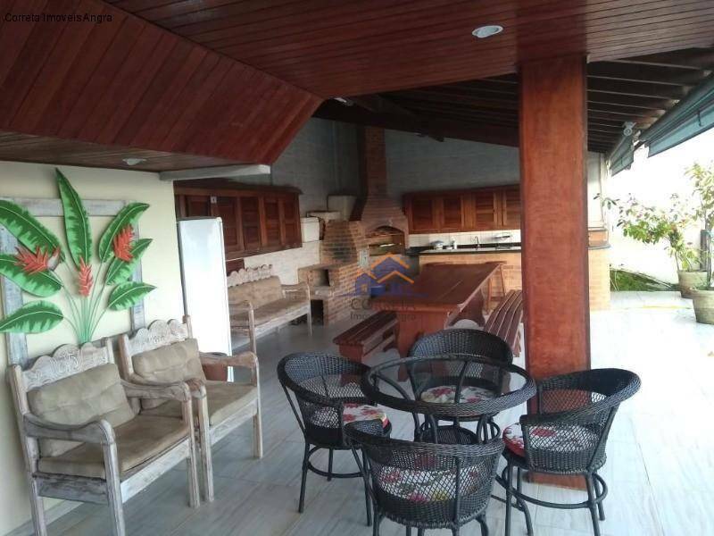 Casa à venda com 4 quartos, 240m² - Foto 35