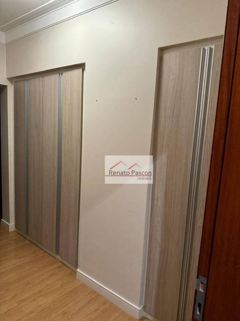 Apartamento à venda com 3 quartos, 156m² - Foto 18