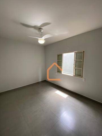 Casa à venda com 3 quartos, 145m² - Foto 10