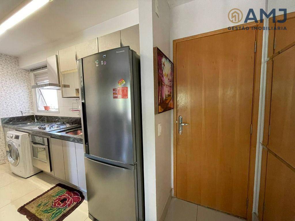 Apartamento para alugar com 3 quartos, 79m² - Foto 5