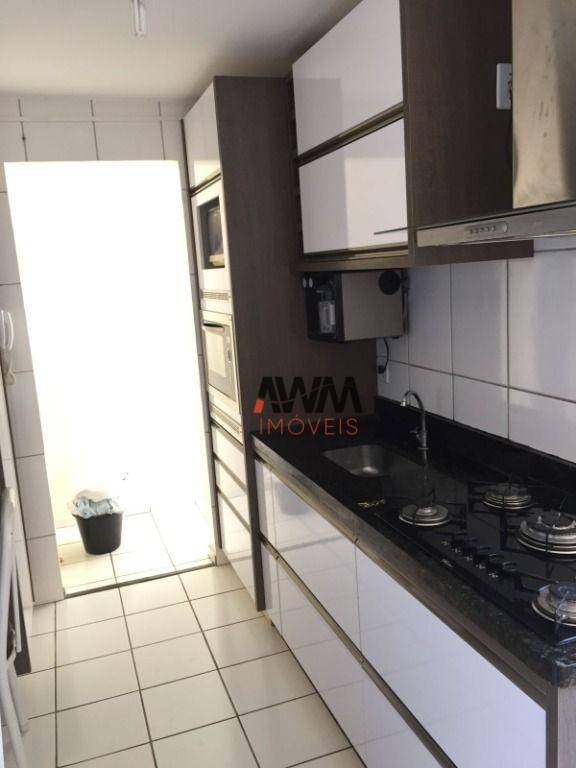 Apartamento à venda com 3 quartos, 72m² - Foto 1