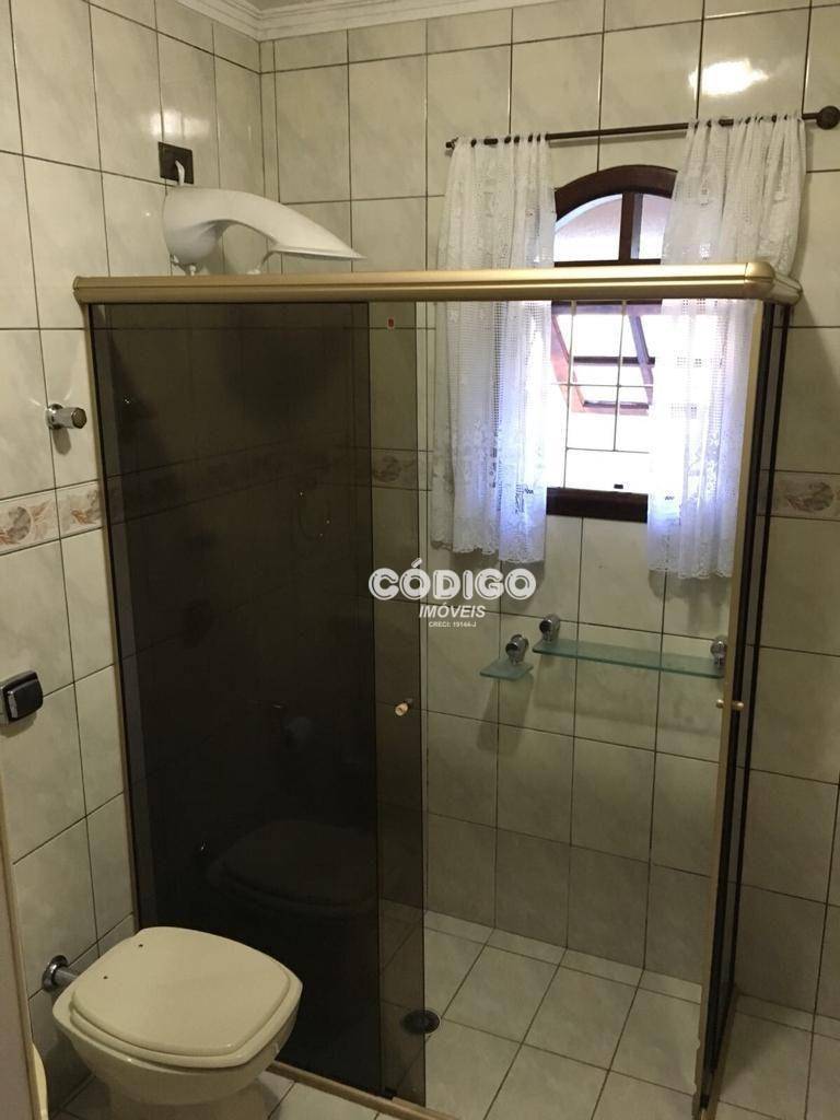 Sobrado à venda com 3 quartos, 420m² - Foto 15