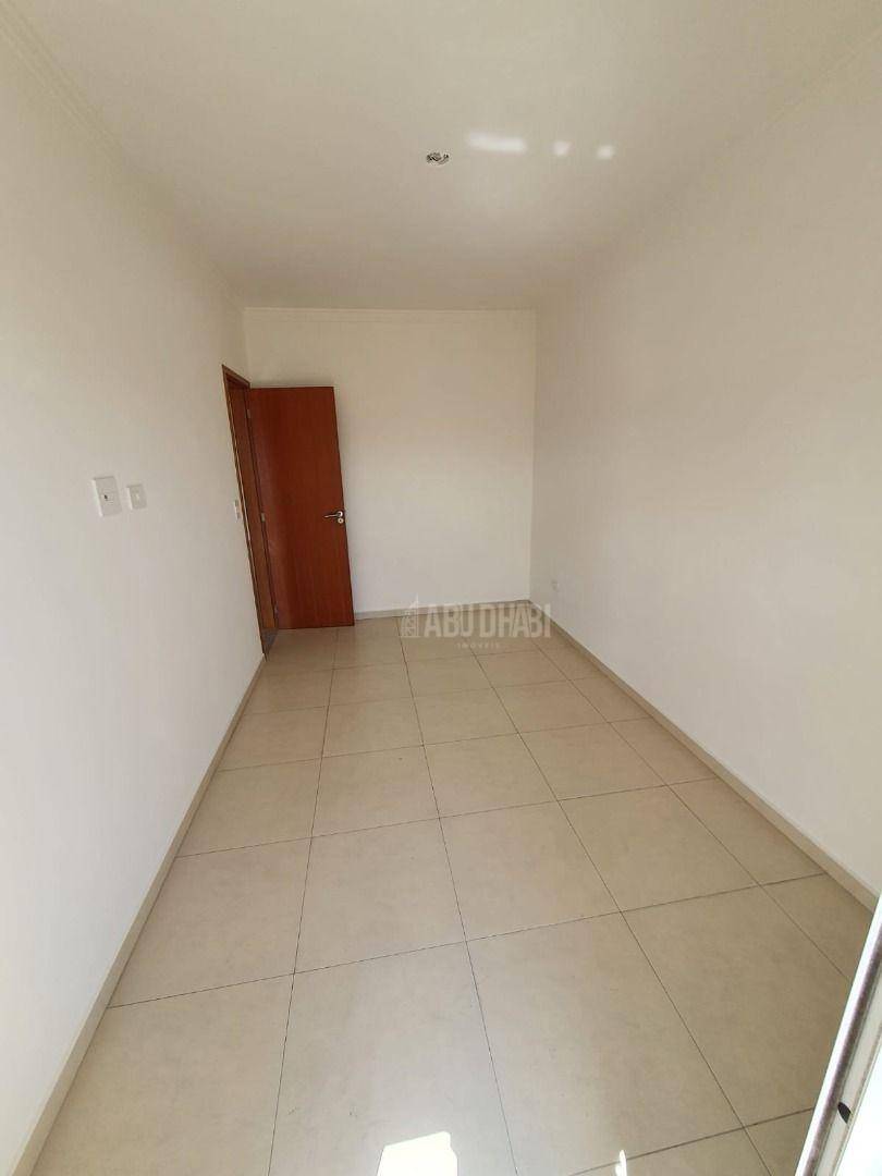 Apartamento à venda com 3 quartos, 104m² - Foto 11