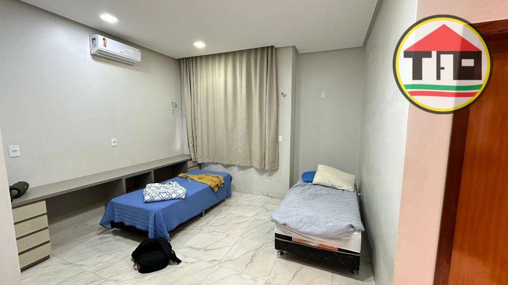 Casa de Condomínio à venda com 3 quartos, 327m² - Foto 8