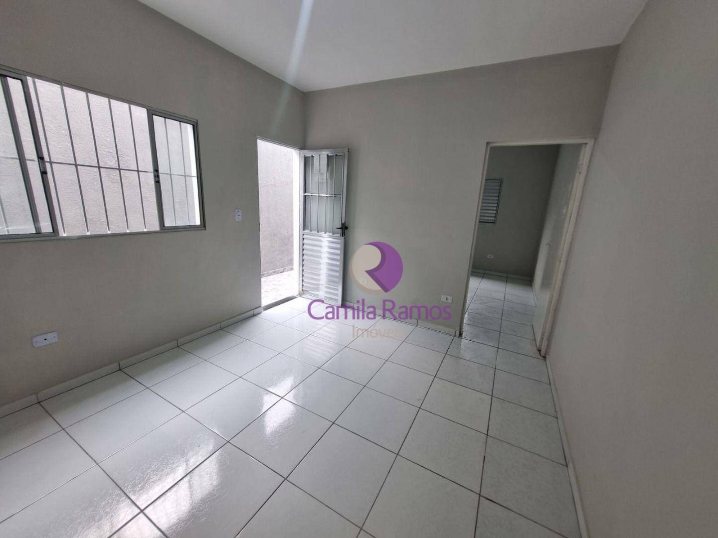 Casa à venda com 2 quartos, 69m² - Foto 4