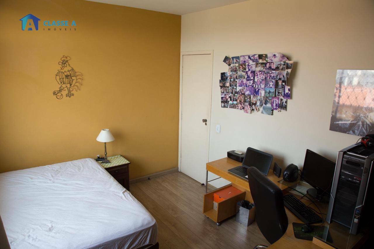 Apartamento à venda com 3 quartos, 140m² - Foto 9