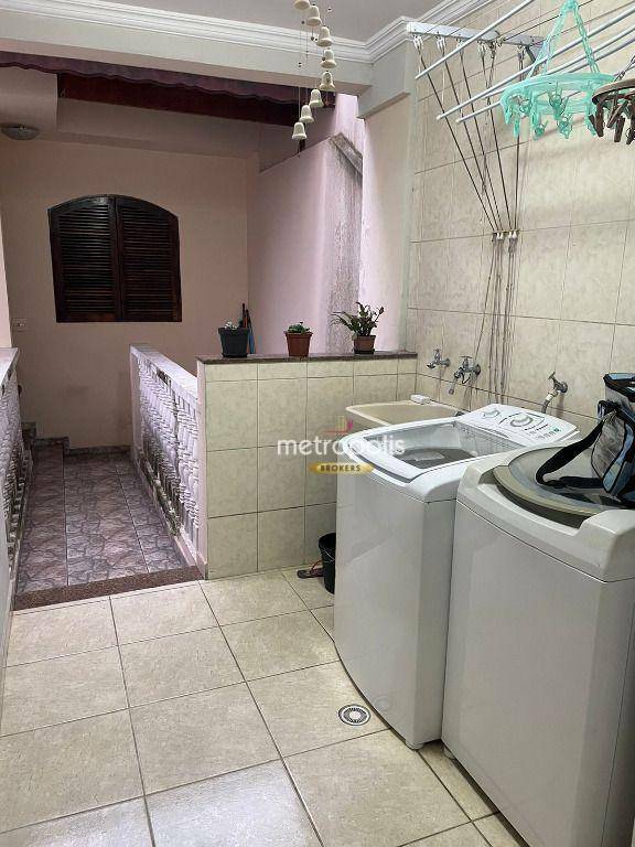 Sobrado à venda com 4 quartos, 341m² - Foto 22