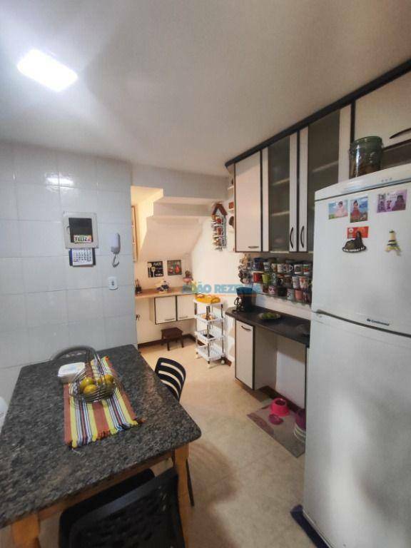 Casa de Condomínio à venda com 2 quartos, 71m² - Foto 9