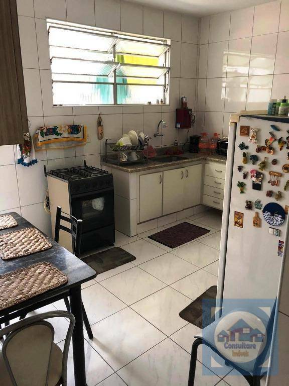 Apartamento à venda com 3 quartos, 121m² - Foto 19