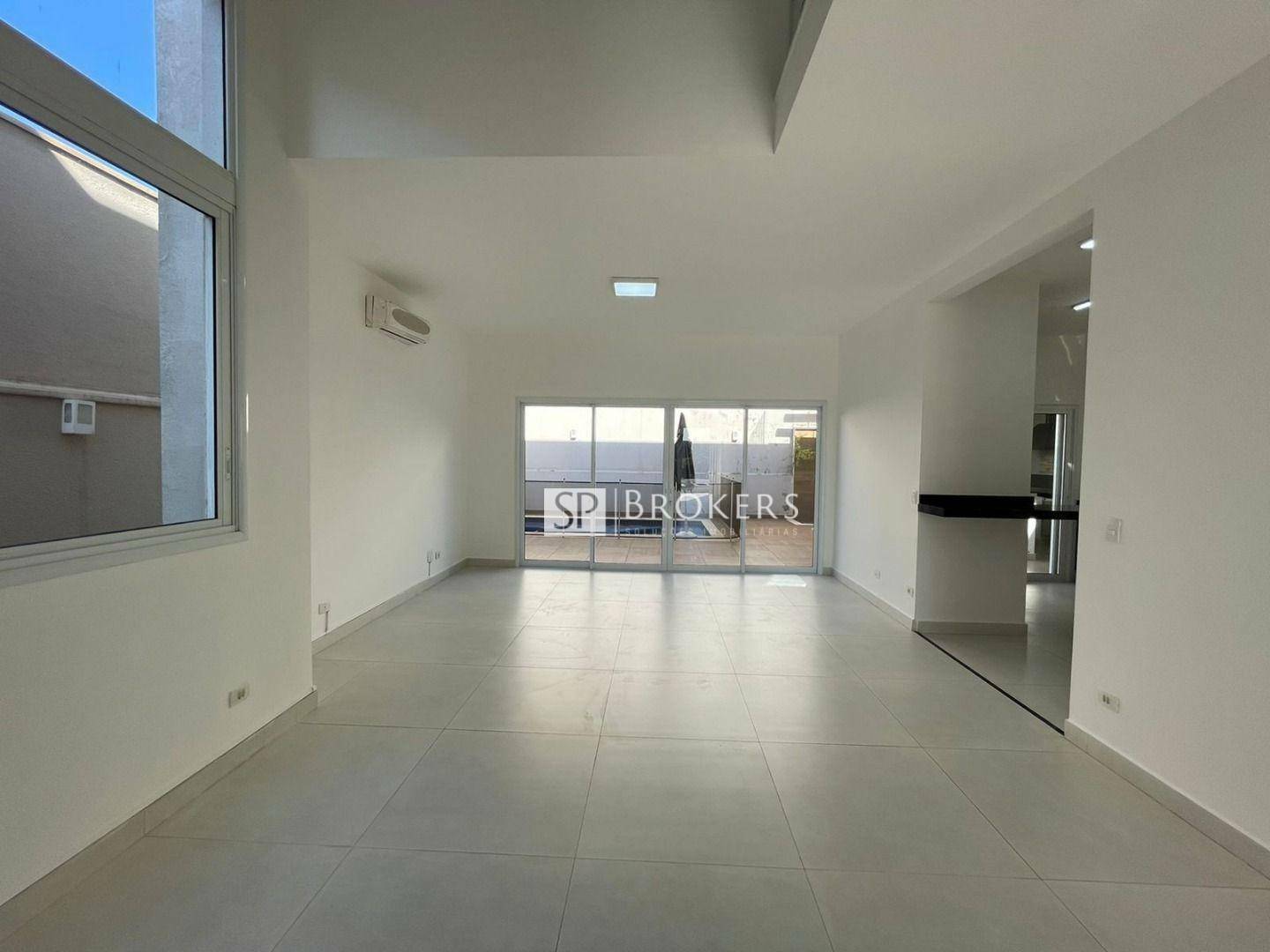 Casa de Condomínio para alugar com 3 quartos, 278m² - Foto 3