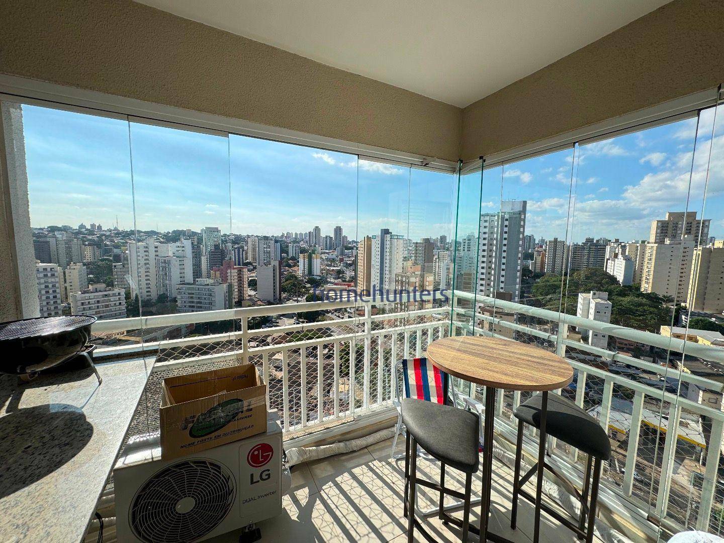 Apartamento à venda com 2 quartos, 65m² - Foto 2