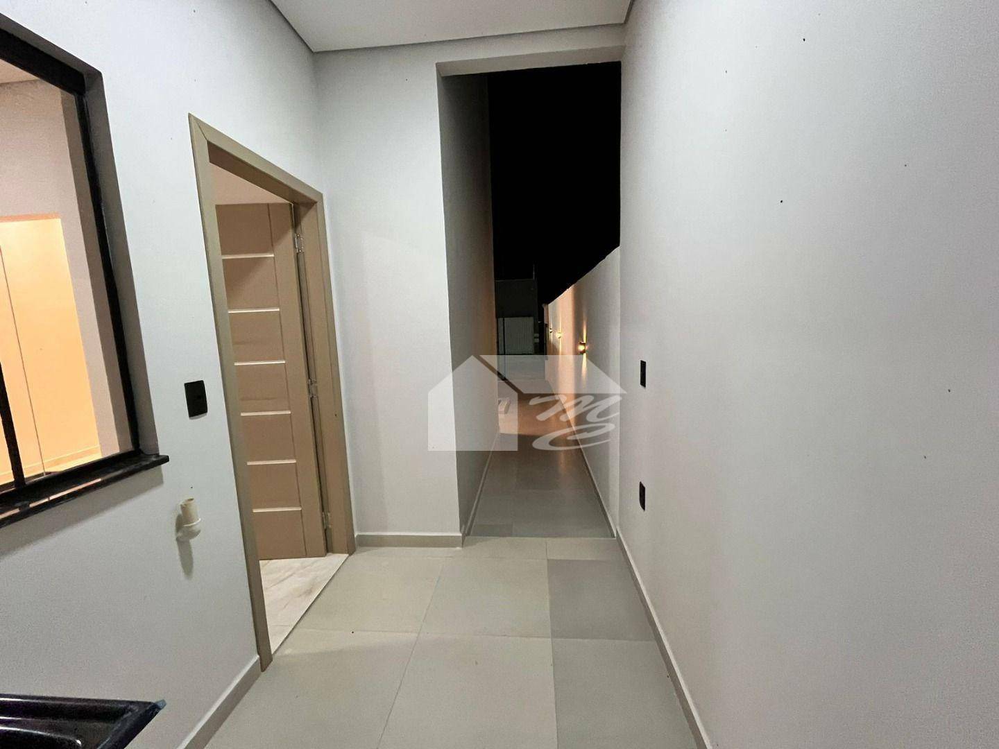 Casa à venda e aluguel com 2 quartos, 65m² - Foto 12