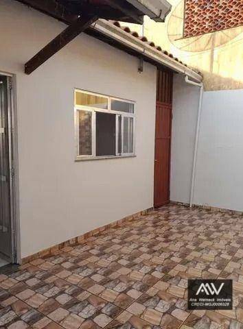 Casa à venda com 2 quartos, 66m² - Foto 11