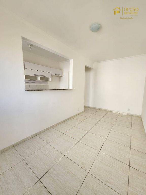 Apartamento à venda com 2 quartos, 53m² - Foto 2