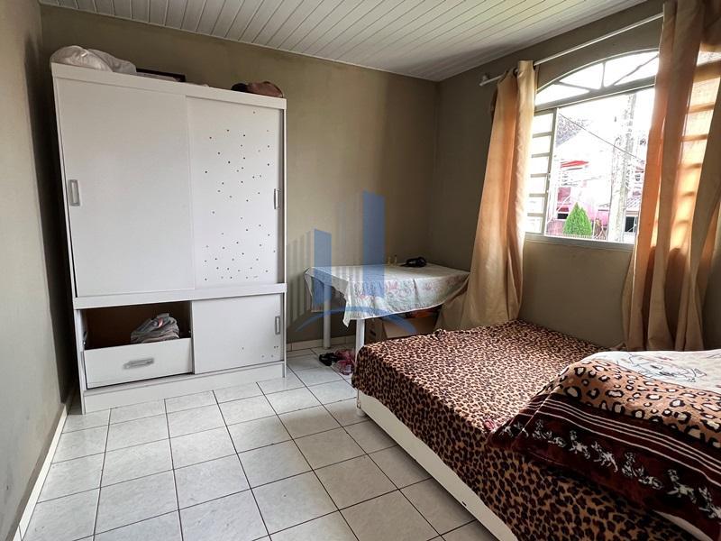 Sobrado à venda com 6 quartos, 200m² - Foto 36