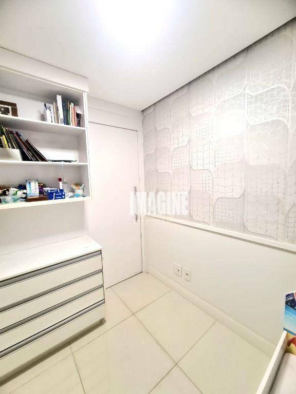 Apartamento à venda com 3 quartos, 70m² - Foto 24