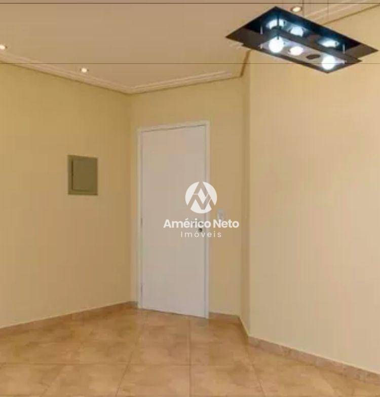 Apartamento à venda com 2 quartos, 78m² - Foto 2