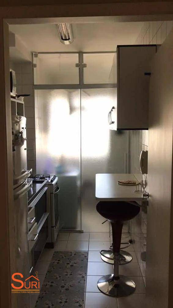 Apartamento à venda com 2 quartos, 61m² - Foto 3