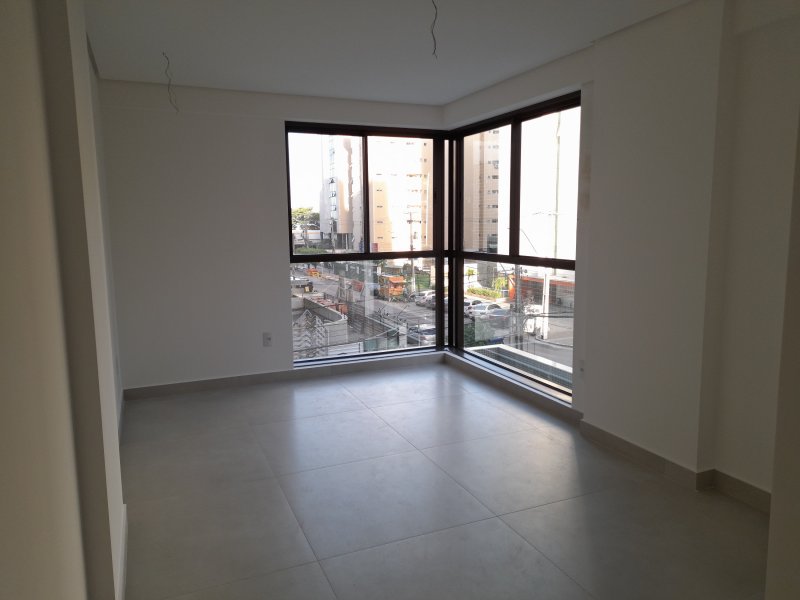 Apartamento à venda com 4 quartos, 200m² - Foto 16