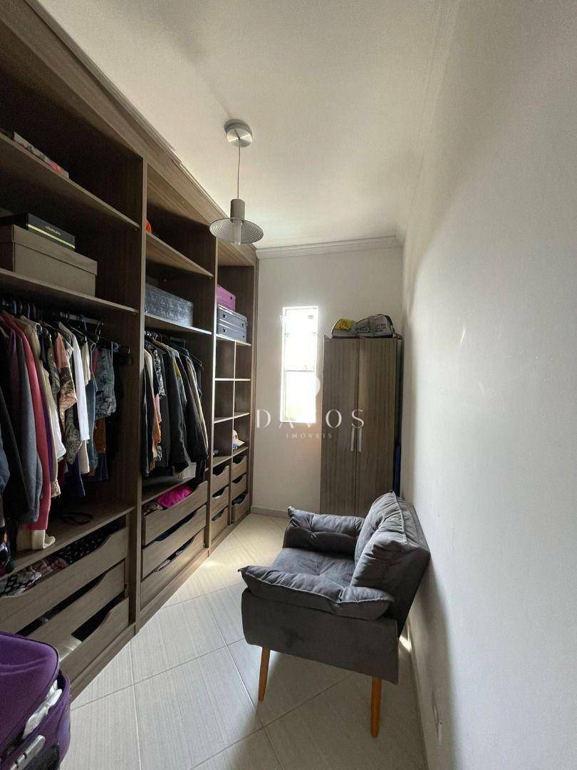 Sobrado à venda com 3 quartos, 240m² - Foto 12