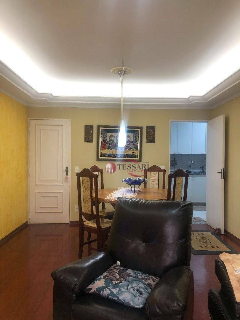 Apartamento à venda com 3 quartos, 90m² - Foto 3