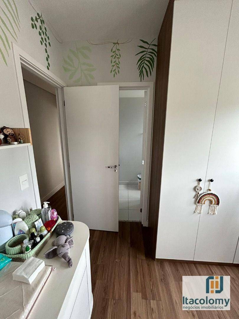 Apartamento à venda com 3 quartos, 83m² - Foto 15