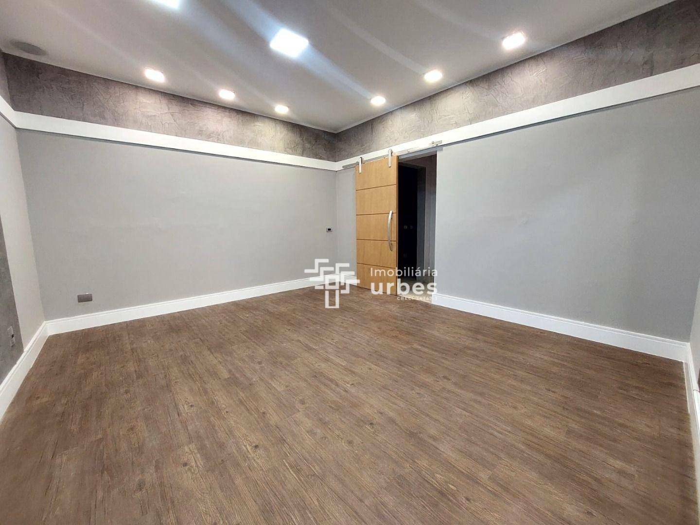 Casa para alugar com 3 quartos, 270m² - Foto 11