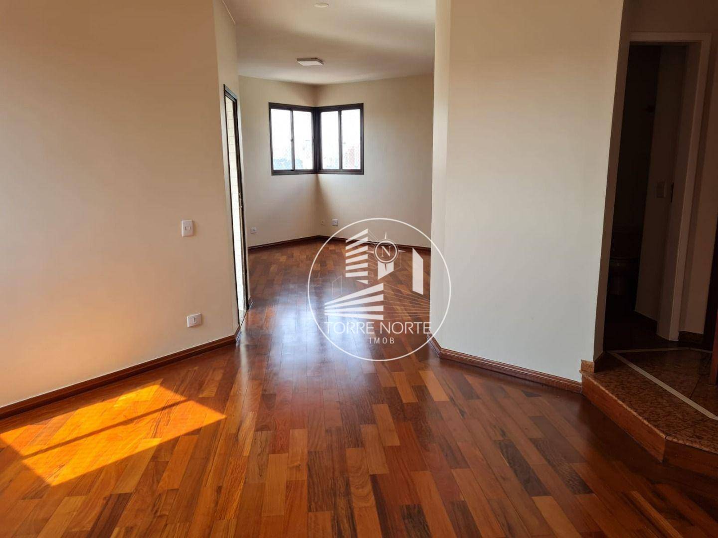 Apartamento à venda com 4 quartos, 220m² - Foto 5