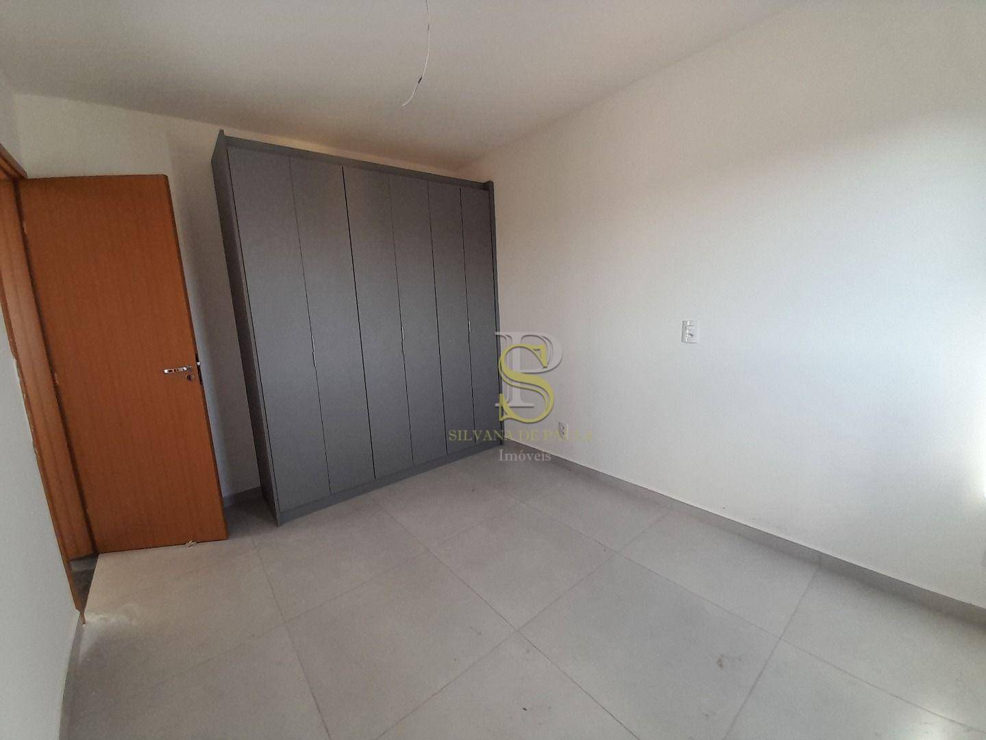 Apartamento à venda com 2 quartos, 69m² - Foto 13