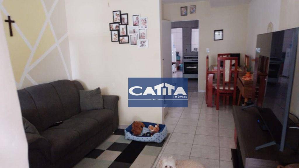 Sobrado à venda com 3 quartos, 180m² - Foto 2