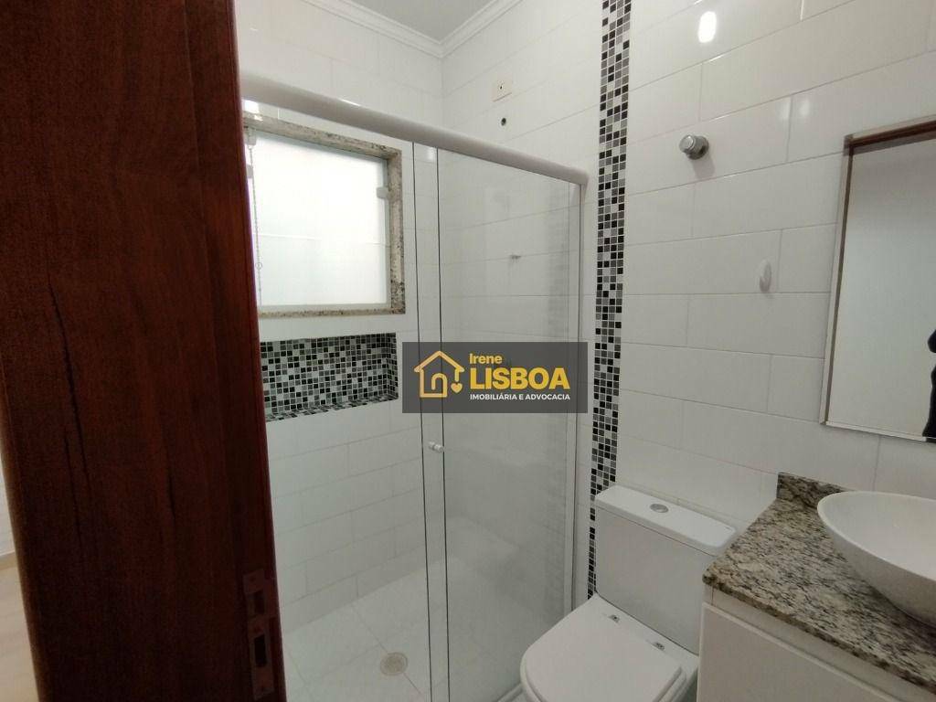 Sobrado à venda com 3 quartos, 200m² - Foto 19