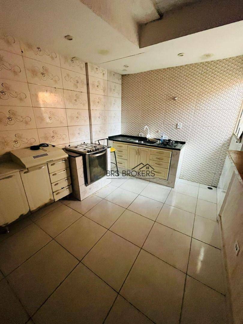 Sobrado à venda com 2 quartos, 74m² - Foto 5