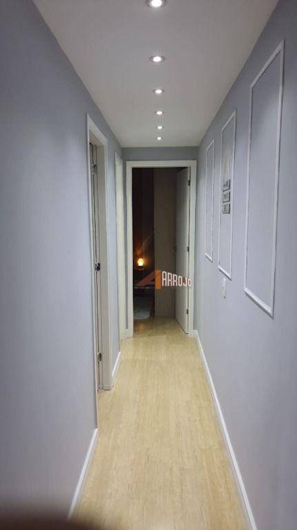 Apartamento à venda com 2 quartos, 45m² - Foto 9