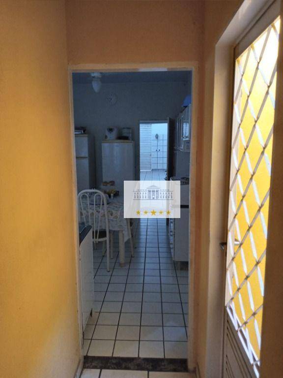 Casa, 1 quarto, 300 m² - Foto 6