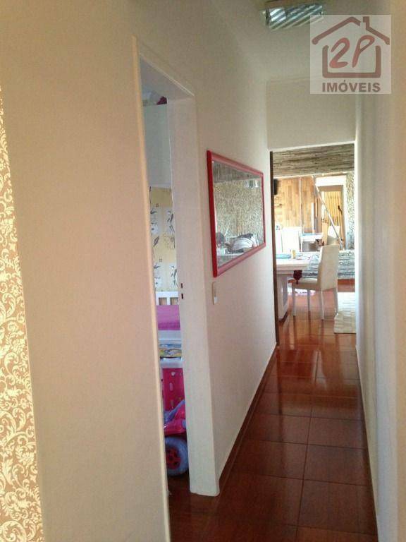 Apartamento à venda com 3 quartos, 130m² - Foto 4