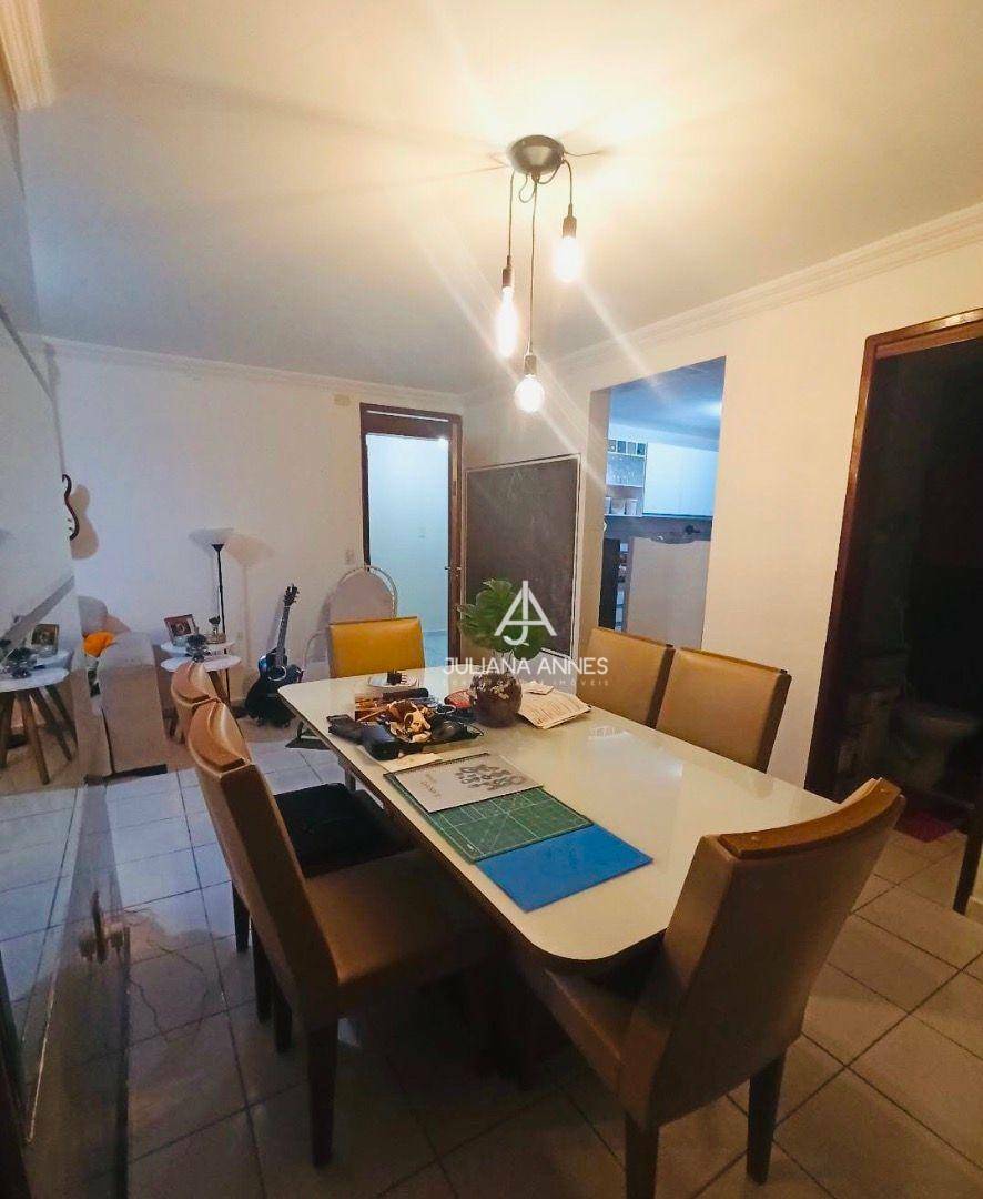 Apartamento à venda com 3 quartos, 76m² - Foto 2