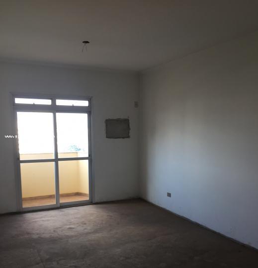 Apartamento à venda com 3 quartos, 186m² - Foto 8