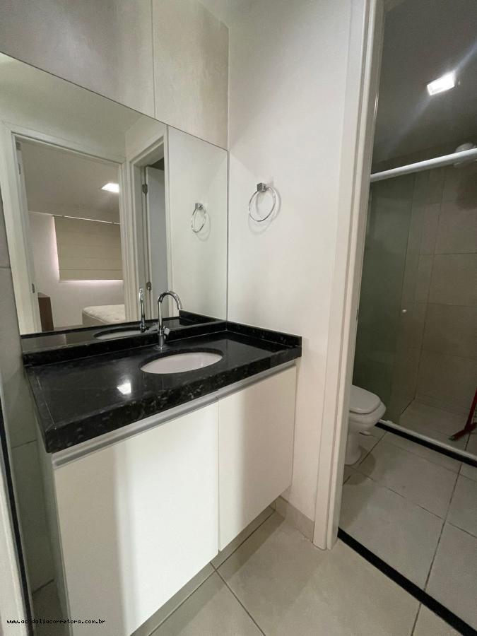 Apartamento para alugar com 1 quarto, 44m² - Foto 17