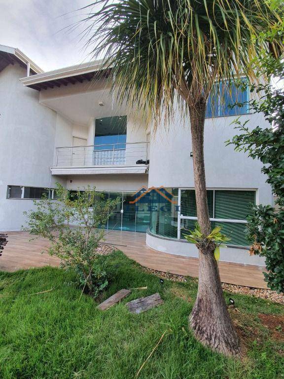 Casa de Condomínio à venda com 3 quartos, 220m² - Foto 5