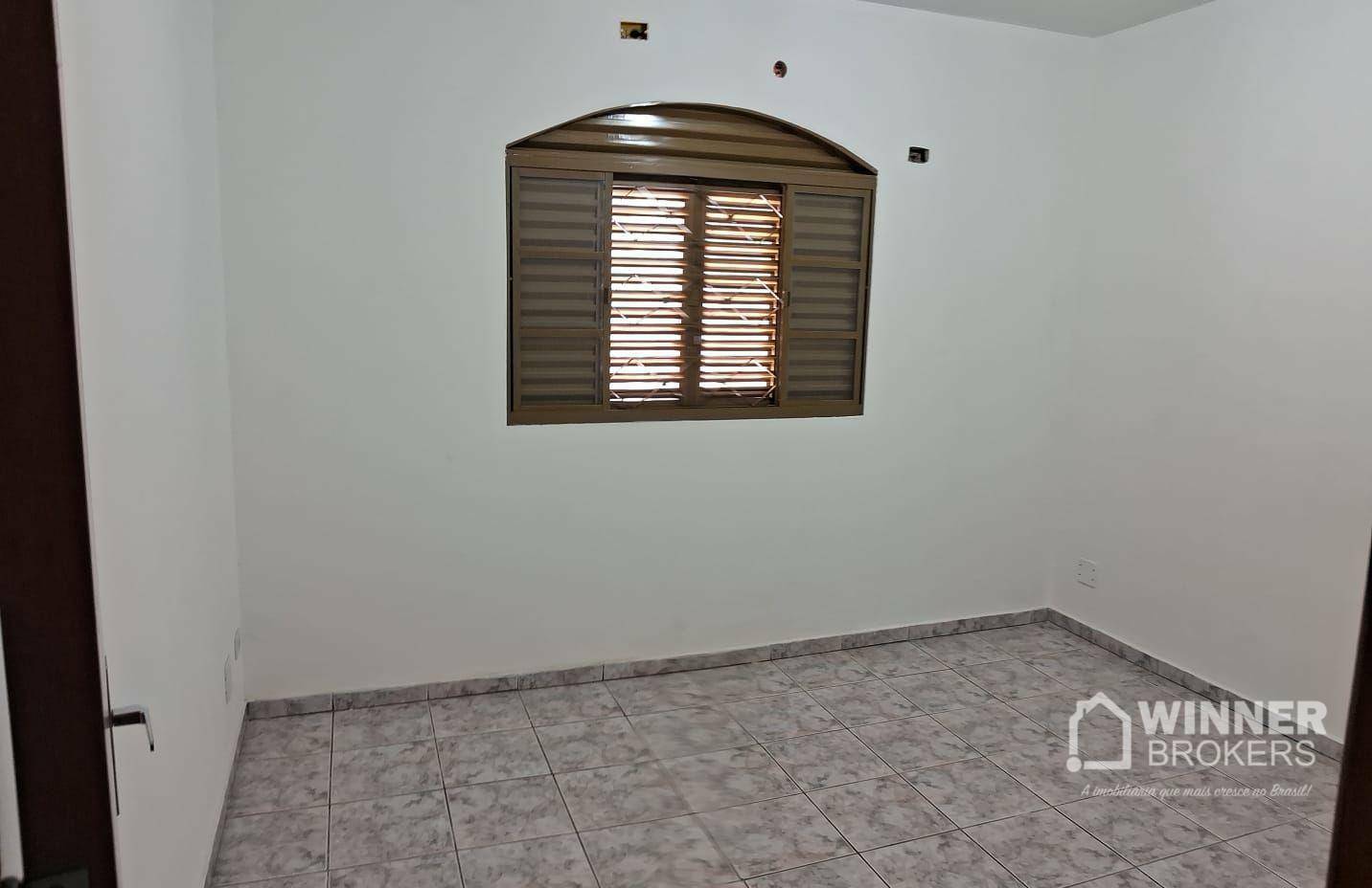 Casa à venda com 4 quartos, 194m² - Foto 6