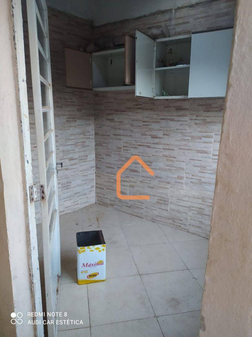 Casa à venda com 2 quartos, 130m² - Foto 14