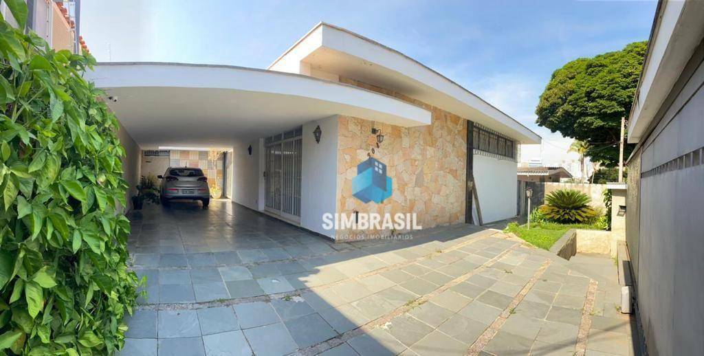 Casa para alugar com 5 quartos, 350m² - Foto 1