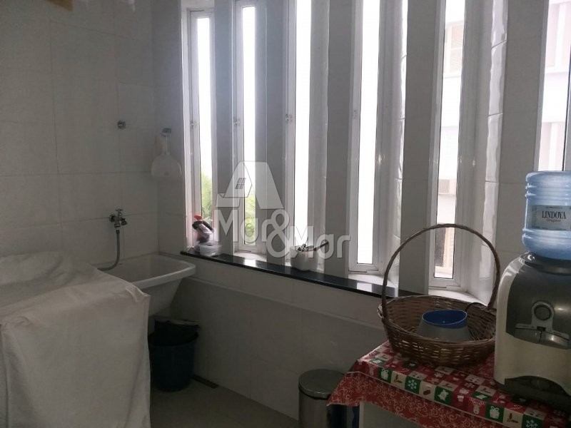 Apartamento à venda com 4 quartos, 200m² - Foto 17