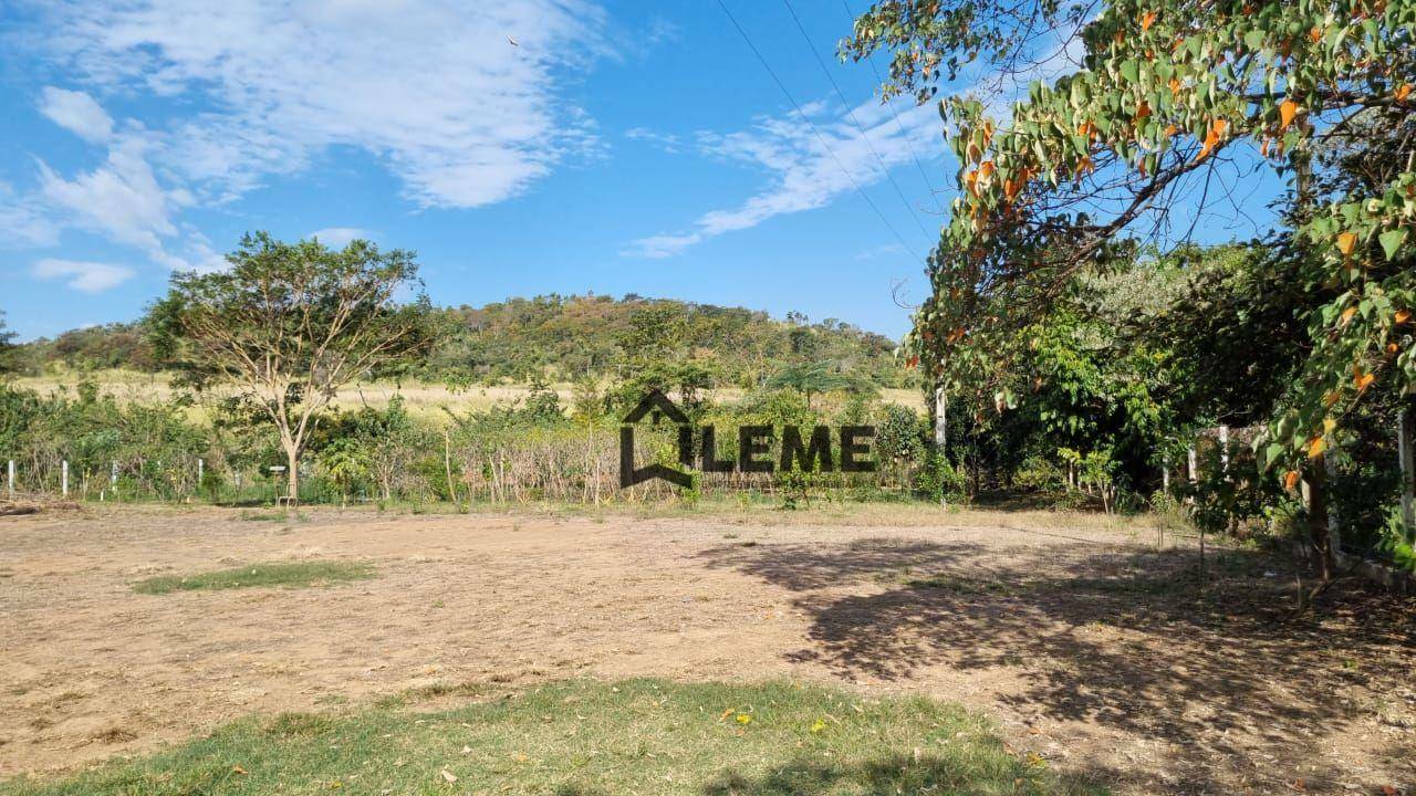 Fazenda à venda com 2 quartos, 4000M2 - Foto 2